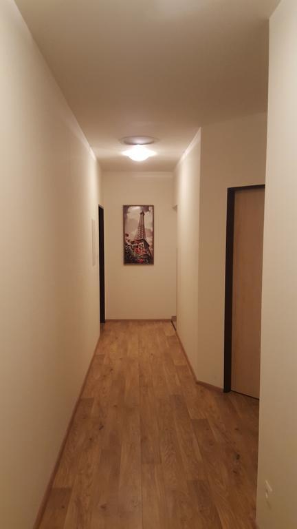 Farm Stay Nh Stables Nyrany ภายนอก รูปภาพ